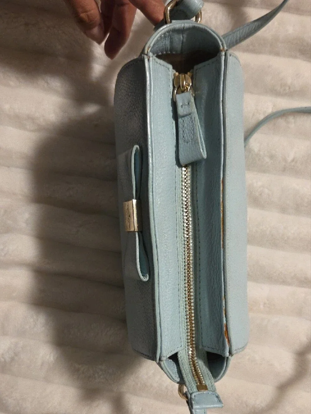 kate spade light blue pebbled leather bow crossbody